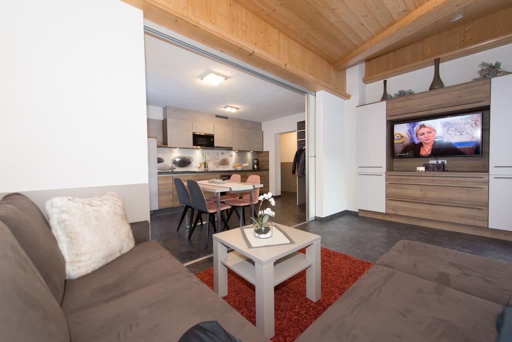 Appartements Schneezauber Lermoos Pokoj fotografie